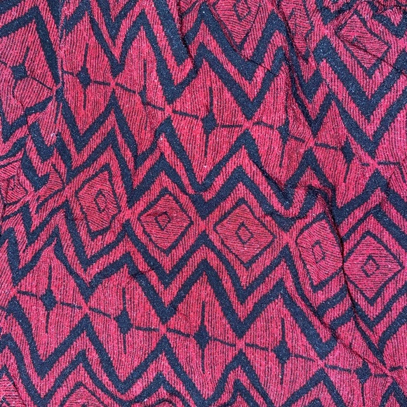 Red Flowy Forever 21 Aztec Pattern Shorts - Picture 5 of 6